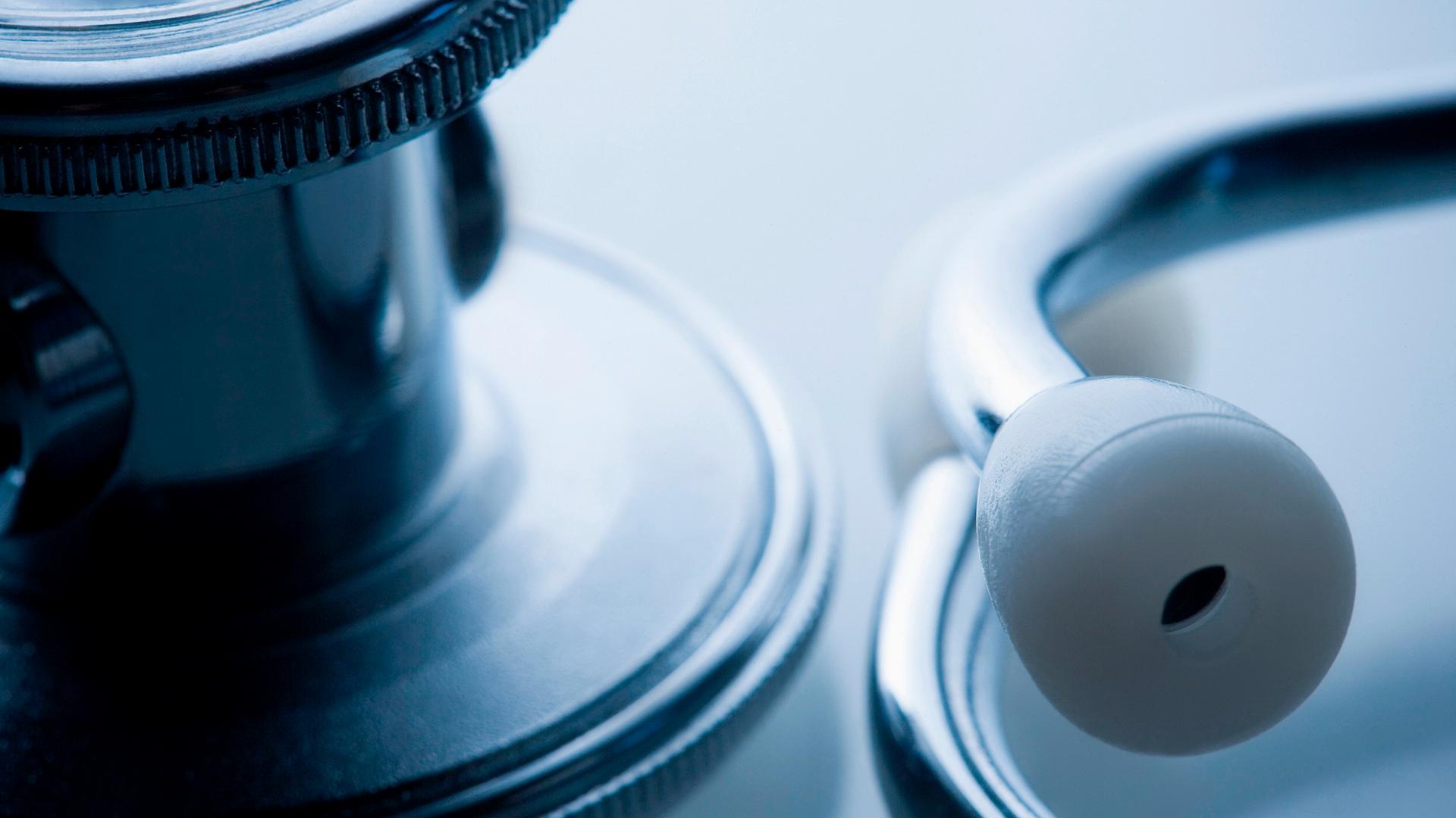 A stethoscope sitting on a table.